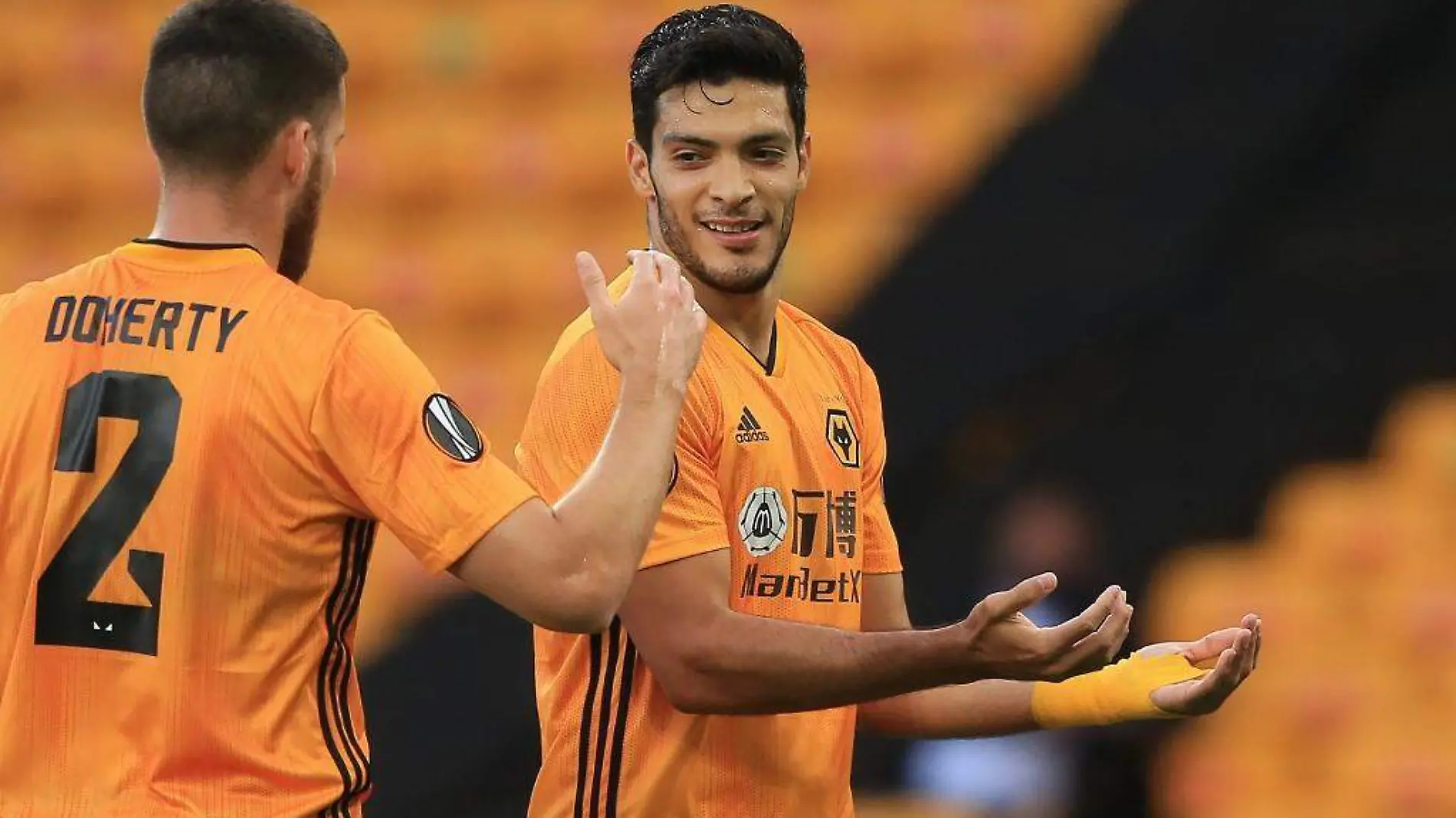 raul jimenez wolves (1)